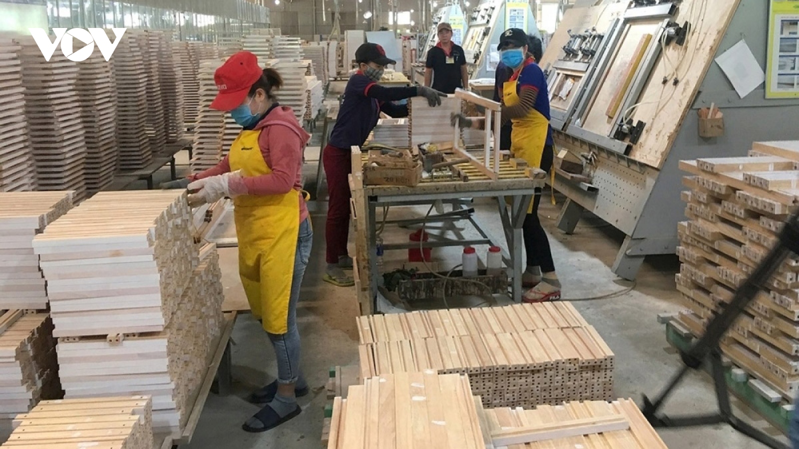 Vietnamese wood exports decrease over five-month period